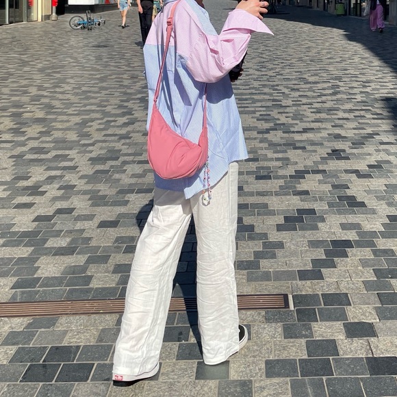 Uniqlo Handbags - Uniqlo Shoulder Bag in Pink